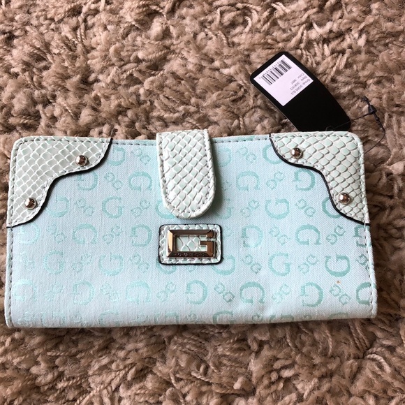 Guess Handbags - 💚Mint green Guess? wallet NWT
